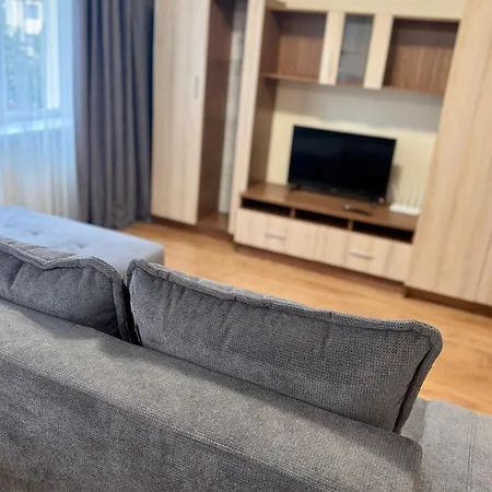 Homelike 무카체베